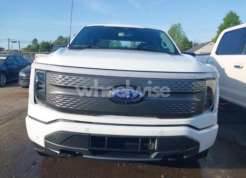 Photo 12 of 2023 Ford F-150 LIGHTNING XLT (VIN 1FTVW1EL6PWG34059)