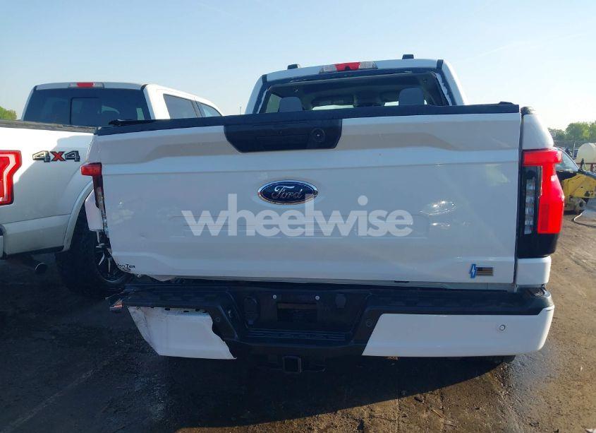 Photo 16 of 2023 Ford F-150 LIGHTNING XLT (VIN 1FTVW1EL6PWG34059)