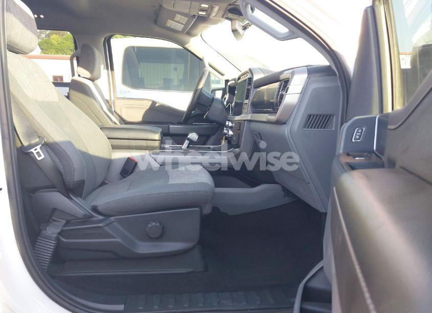 Photo 5 of 2023 Ford F-150 LIGHTNING XLT (VIN 1FTVW1EL6PWG34059)