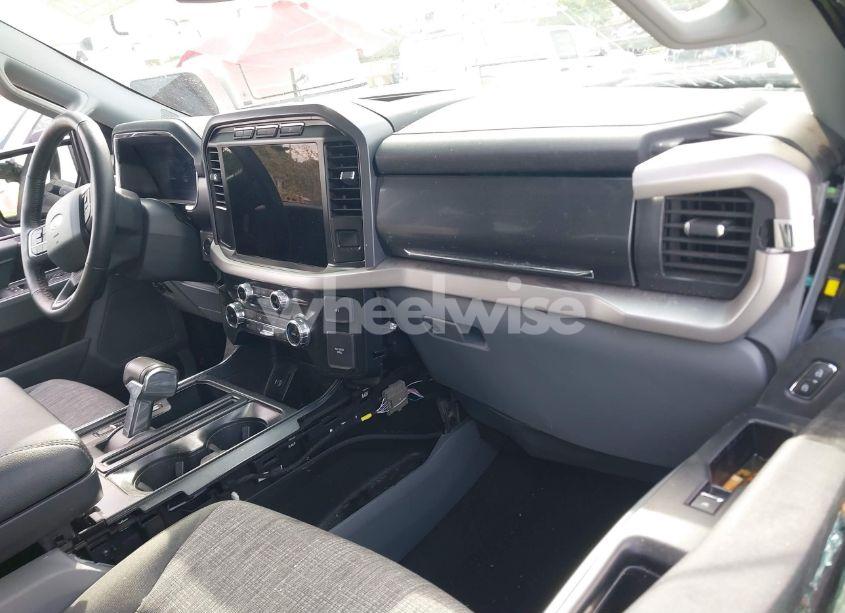 Photo 5 of 2023 Ford F-150 LIGHTNING XLT (VIN 1FTVW1ELXPWG15885)