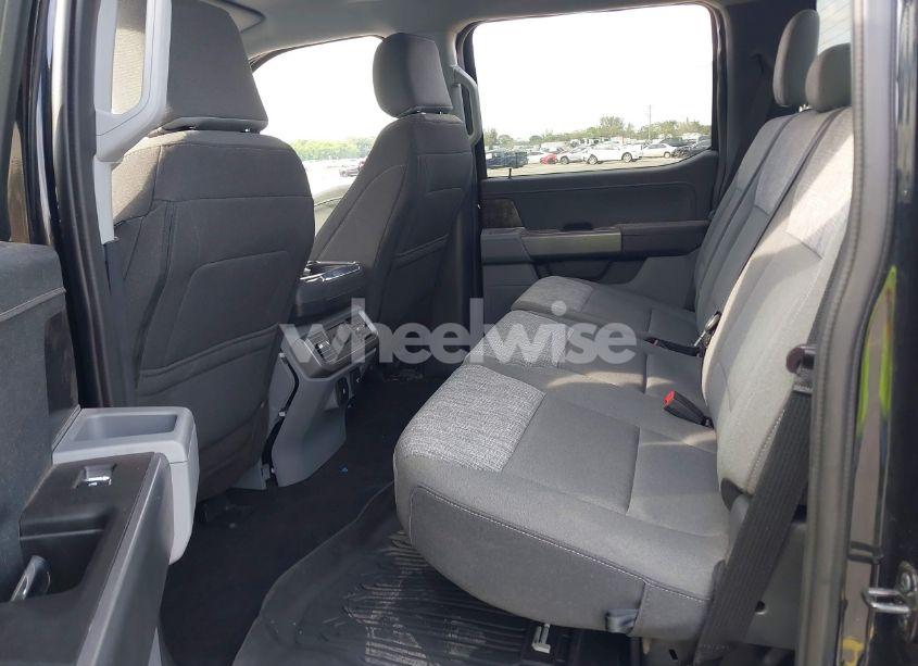 Photo 8 of 2023 Ford F-150 LIGHTNING XLT (VIN 1FTVW1ELXPWG15885)