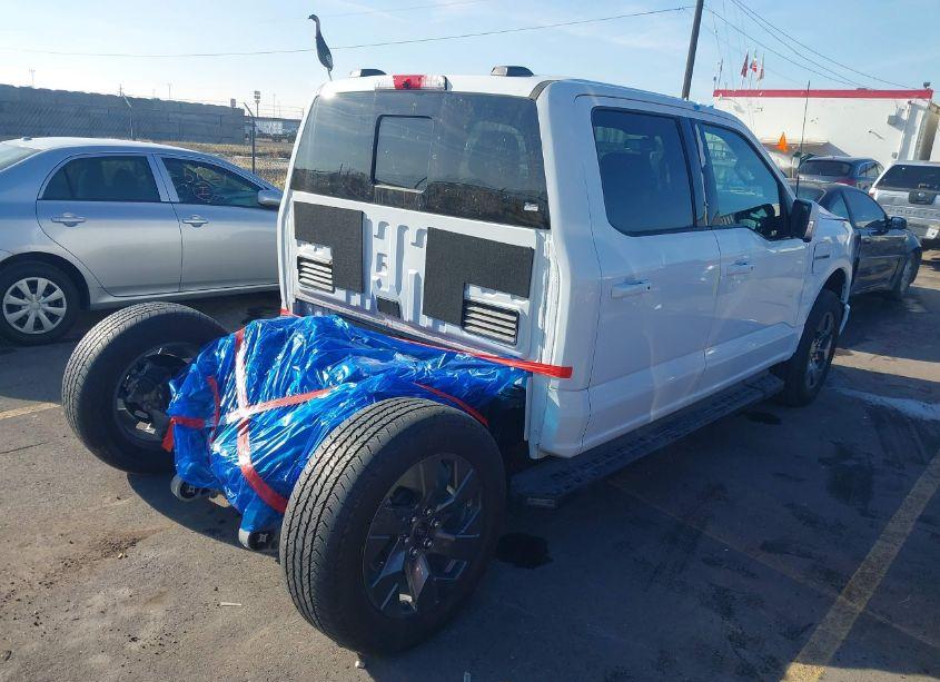 Photo 4 of 2023 Ford F-150 LIGHTNING LARIAT (VIN 1FTVW1EV1PWG26355)