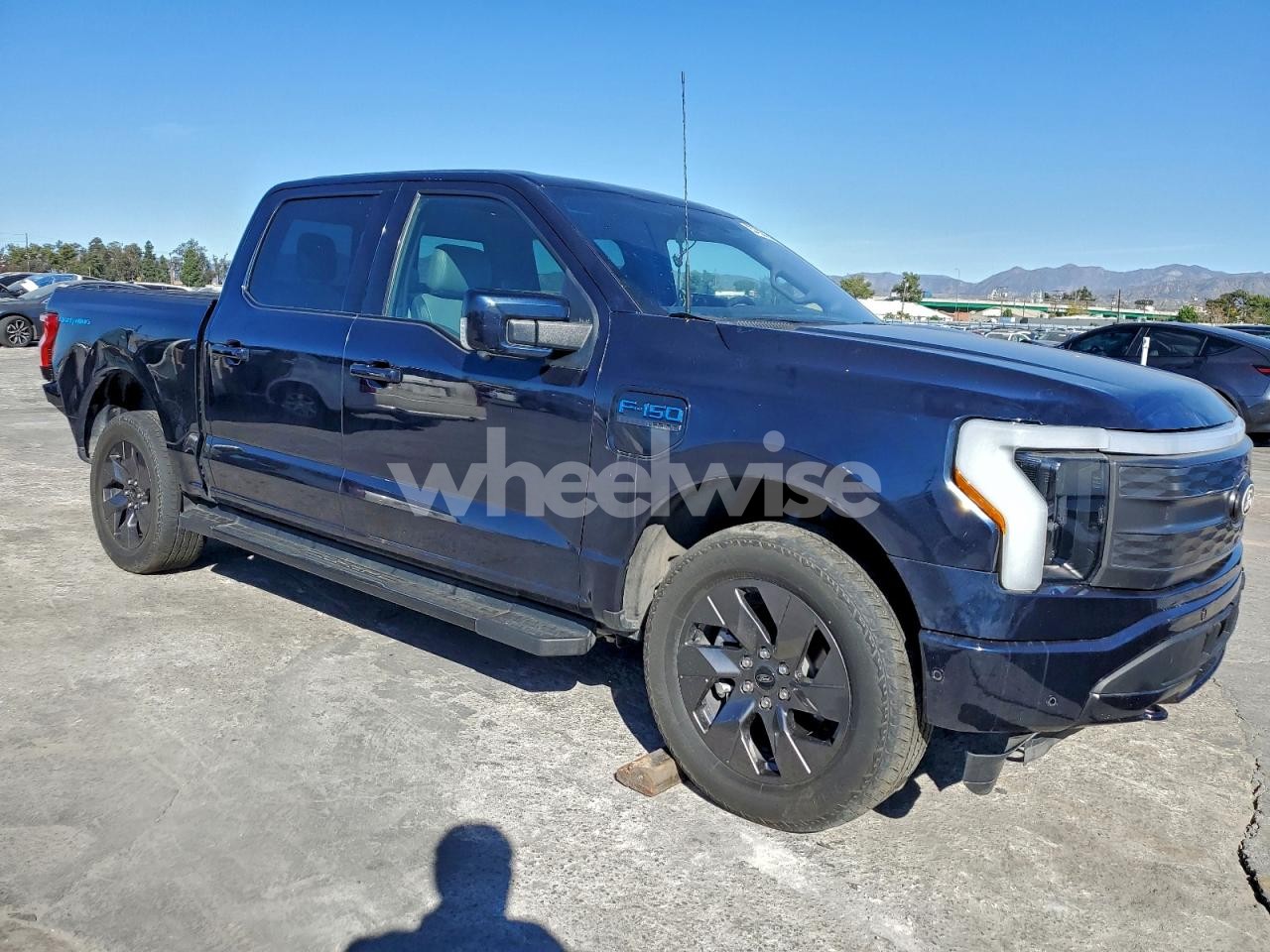 Photo 4 of 2023 FORD F150 LIGHTNING PRO (VIN 1FTVW1EV2PWG13534)
