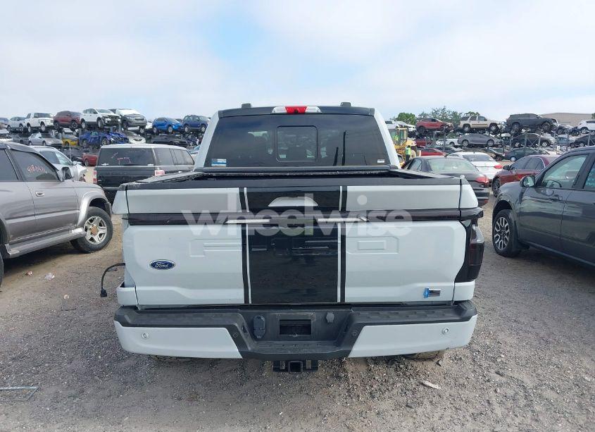 Photo 16 of 2023 Ford F-150 LIGHTNING LARIAT (VIN 1FTVW1EV9PWG07469)