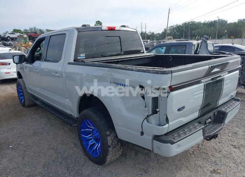 Photo 3 of 2023 Ford F-150 LIGHTNING LARIAT (VIN 1FTVW1EV9PWG07469)