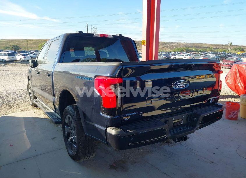 Photo 3 of 2024 Ford F-150 LIGHTNING FLASH (VIN 1FTVW3L72RWG23113)
