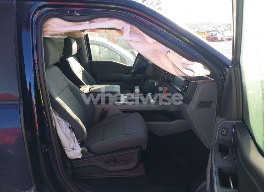 Photo 5 of 2024 Ford F-150 LIGHTNING FLASH (VIN 1FTVW3L72RWG23113)