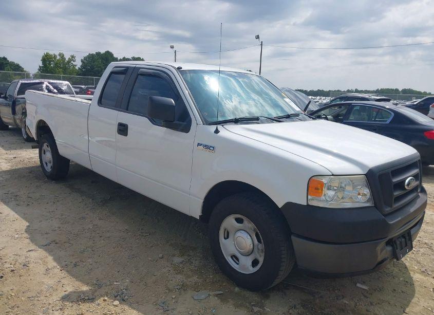 2007 Ford F-150 XL/XLT (VIN 1FTVX12537NA54969) main photo
