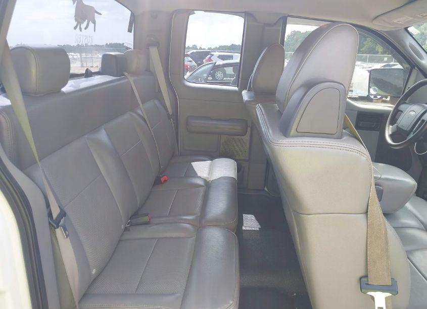 Photo 8 of 2007 Ford F-150 XL/XLT (VIN 1FTVX12537NA54969)