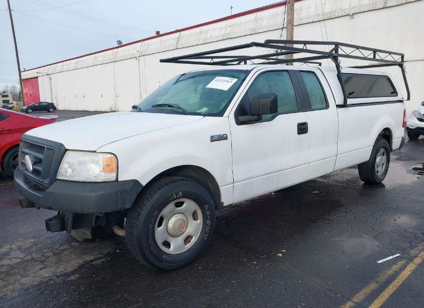 Photo 2 of 2008 Ford F-150 XL/XLT (VIN 1FTVX12568KD19063)