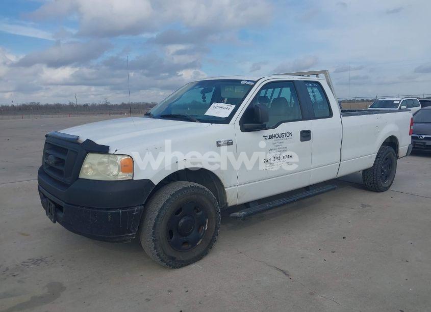 Photo 2 of 2007 Ford F-150 XL/XLT (VIN 1FTVX12577NA27953)