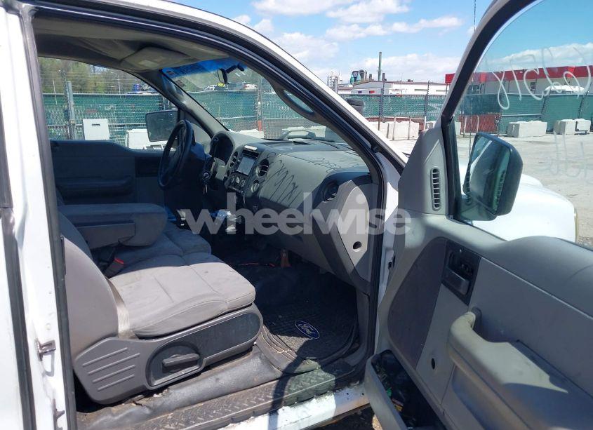 Photo 5 of 2004 Ford F-150 XL/XLT (VIN 1FTVX12594NB99011)