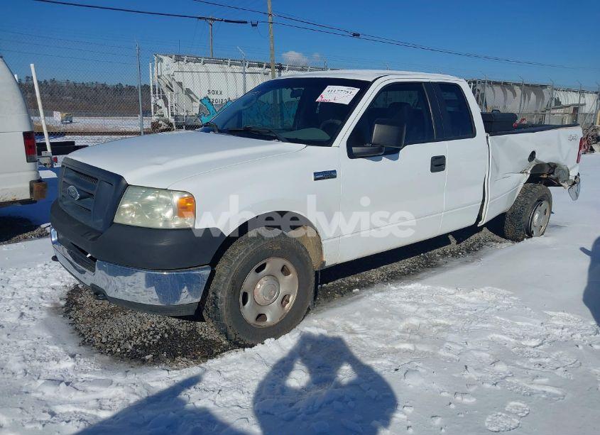 Photo 2 of 2005 Ford F-150 FX4/LARIAT/XL/XLT (VIN 1FTVX14515NB17397)