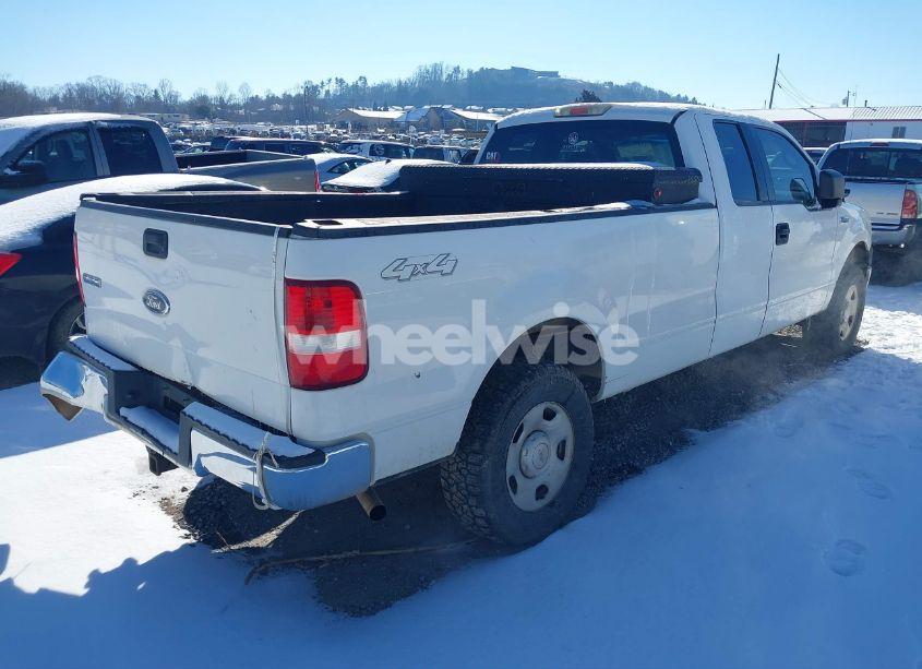 Photo 4 of 2005 Ford F-150 FX4/LARIAT/XL/XLT (VIN 1FTVX14515NB17397)