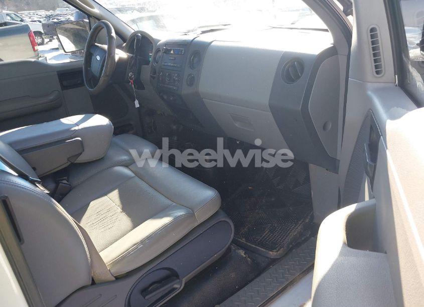 Photo 5 of 2005 Ford F-150 FX4/LARIAT/XL/XLT (VIN 1FTVX14515NB17397)