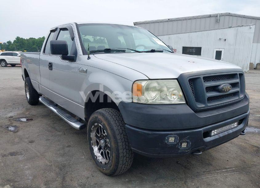 2006 Ford F-150 FX4/LARIAT/XL/XLT (VIN 1FTVX14546NA97549) main photo