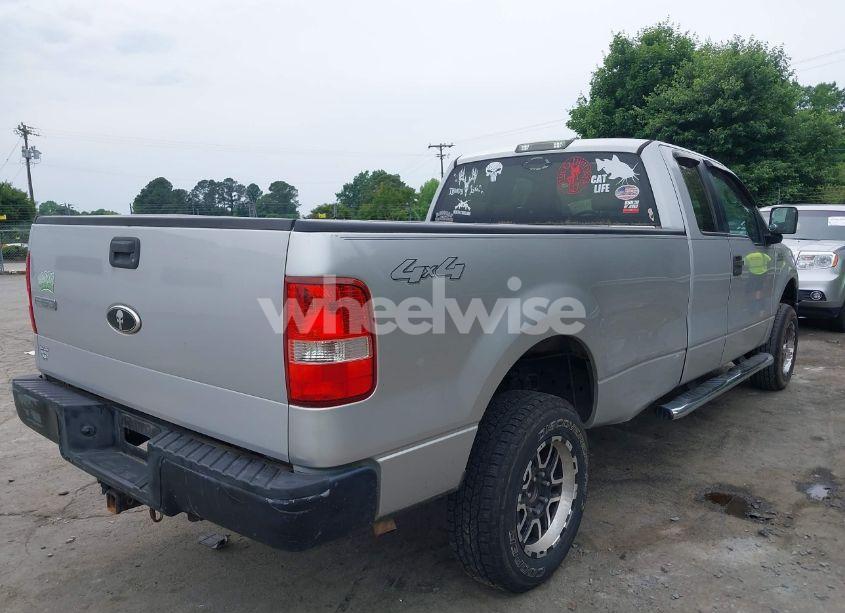 Photo 4 of 2006 Ford F-150 FX4/LARIAT/XL/XLT (VIN 1FTVX14546NA97549)