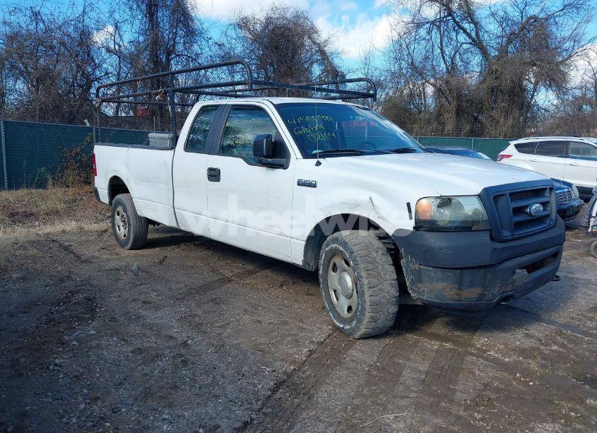 2007 Ford F-150 XL/XLT (VIN 1FTVX14587NA55385) main photo
