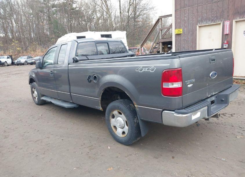 Photo 3 of 2005 Ford F-150 FX4/LARIAT/XL/XLT (VIN 1FTVX145X5NC10628)