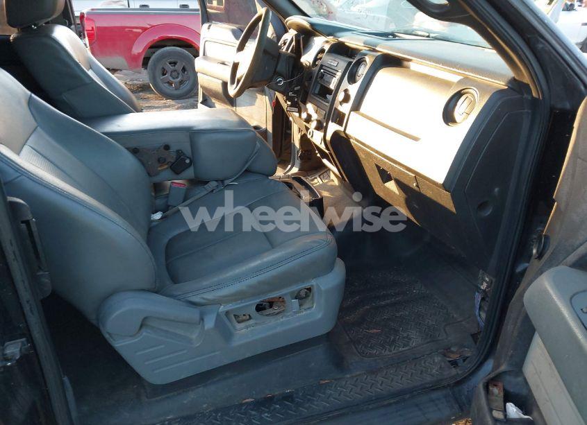 Photo 5 of 2011 Ford F-150 XL (VIN 1FTVX1CF0BKE08528)