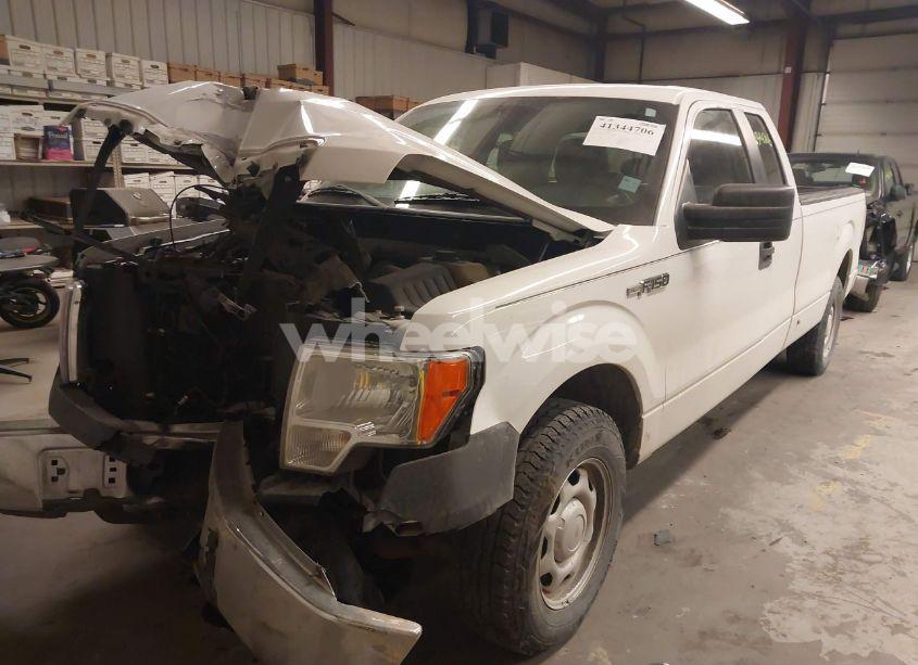 Photo 2 of 2011 Ford F-150 XL (VIN 1FTVX1CF9BKE07832)