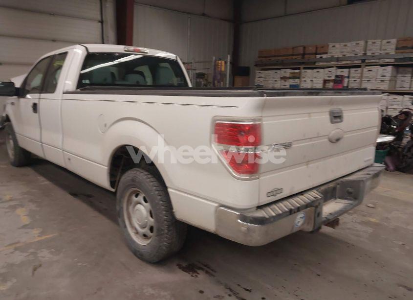 Photo 3 of 2011 Ford F-150 XL (VIN 1FTVX1CF9BKE07832)