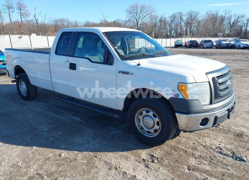 2011 Ford F-150 XL (VIN 1FTVX1EF9BKD02270) main photo