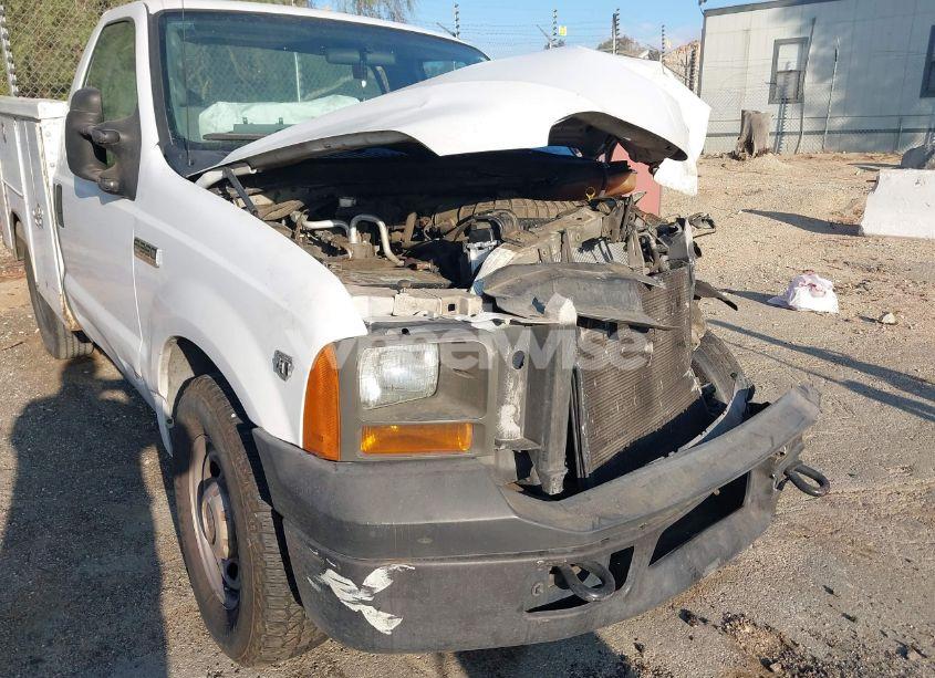 Photo 13 of 2006 Ford F-350 XL/XLT (VIN 1FTWF30YX6EC19317)