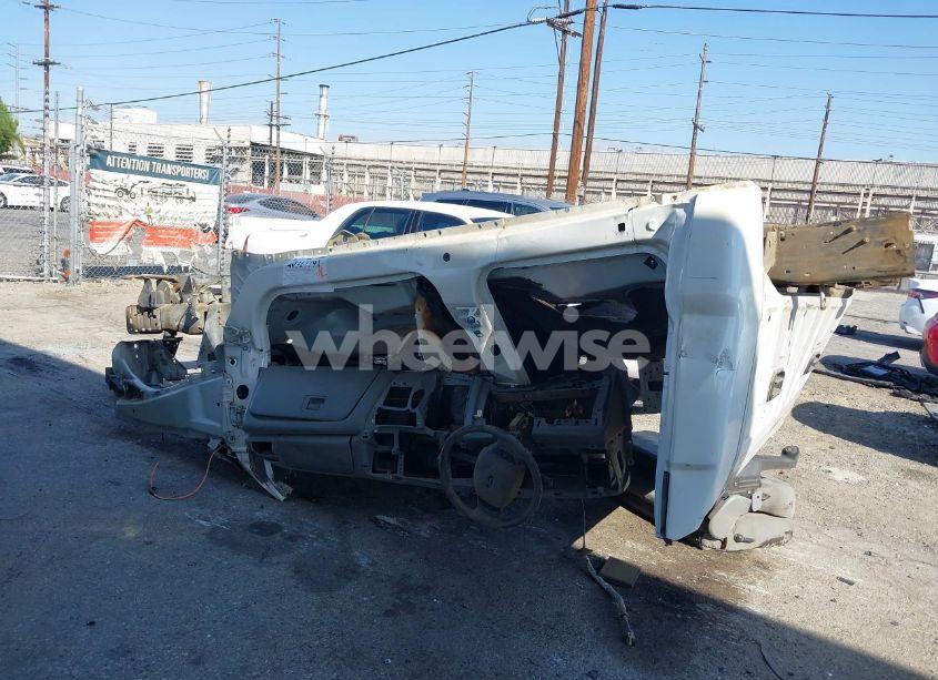 Photo 3 of 2006 Ford F-350 LARIAT/XL/XLT (VIN 1FTWW31PX6EB99110)