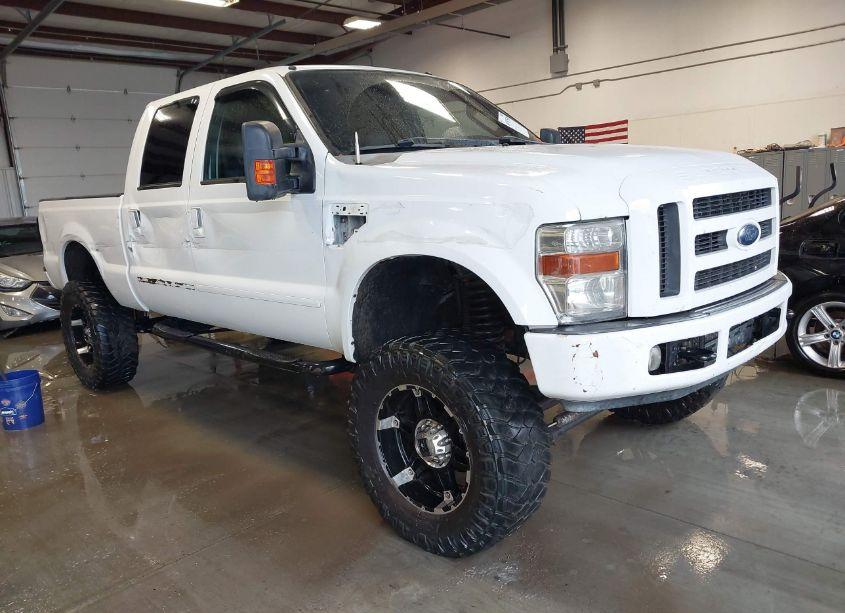 2008 Ford F-350 FX4/HARLEY-DAVIDSON/KING RANCH/LARIAT/XL/XLT (VIN 1FTWW31R38EC02935) main photo