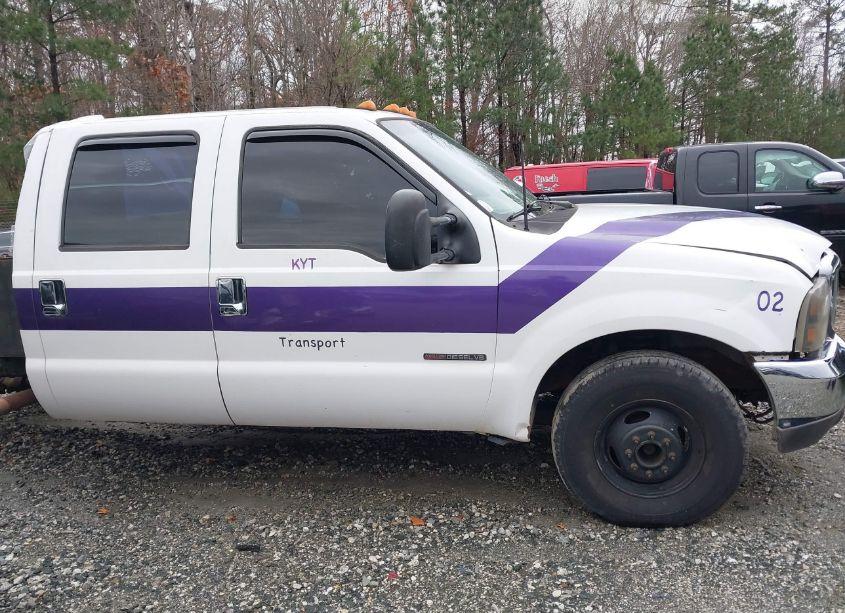 Photo 13 of 1999 Ford F-350 LARIAT/XL/XLT (VIN 1FTWW32F3XEC45898)