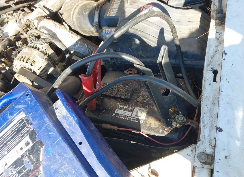 Photo 16 of 2000 Ford F-350 LARIAT/XL/XLT (VIN 1FTWW32F7YED66726)