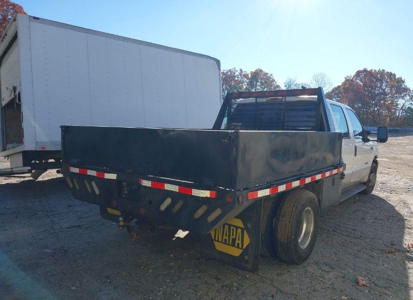 Photo 4 of 2000 Ford F-350 LARIAT/XL/XLT (VIN 1FTWW32F7YED66726)