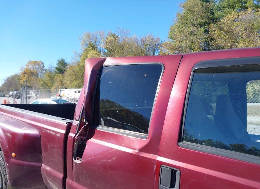 Photo 11 of 2000 Ford F-350 LARIAT/XL/XLT (VIN 1FTWW32F9YEB07767)
