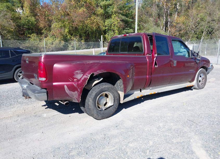 Photo 4 of 2000 Ford F-350 LARIAT/XL/XLT (VIN 1FTWW32F9YEB07767)