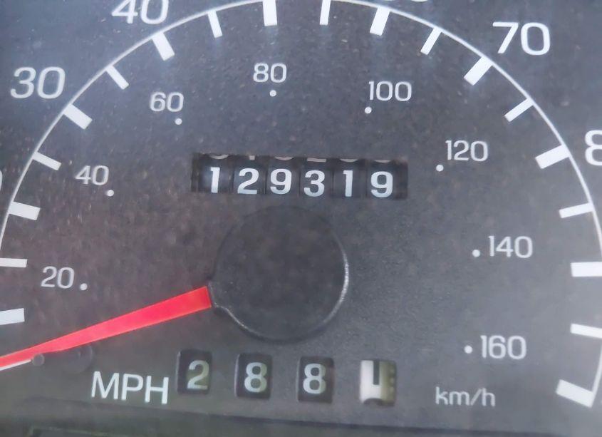 Photo 5 of 2000 Ford F-350 LARIAT/XL/XLT (VIN 1FTWW32F9YEB07767)