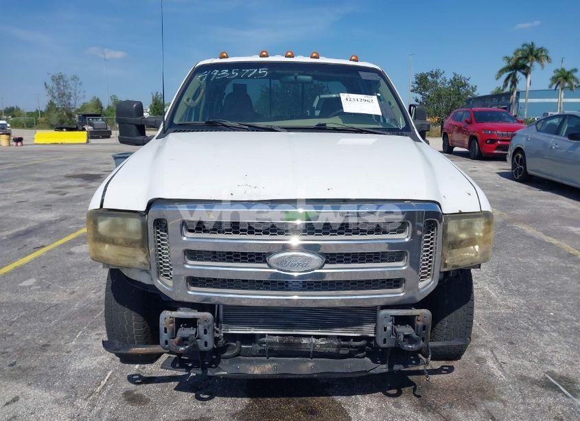 Photo 12 of 2006 Ford F-350 LARIAT/XL/XLT (VIN 1FTWW32P06EA20555)
