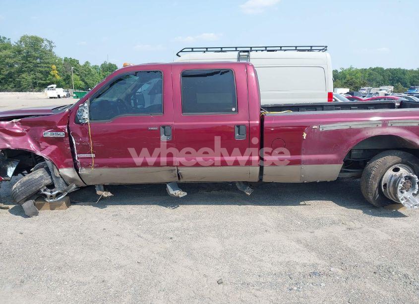 Photo 17 of 2005 Ford F-350 LARIAT/XL/XLT (VIN 1FTWW32P75EB10378)