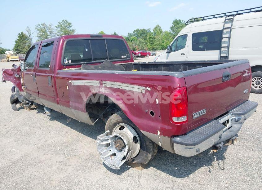 Photo 3 of 2005 Ford F-350 LARIAT/XL/XLT (VIN 1FTWW32P75EB10378)