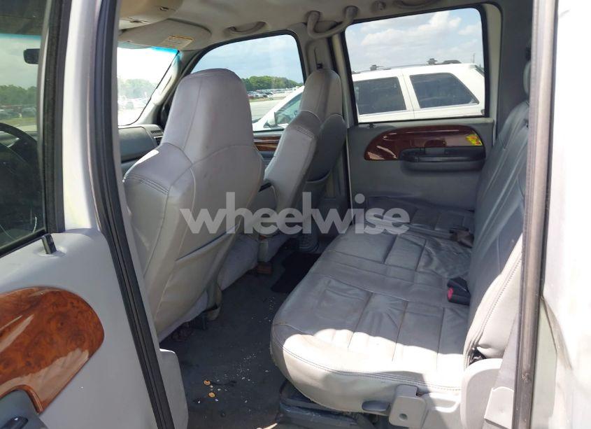 Photo 7 of 2004 Ford F-350 LARIAT/XL/XLT (VIN 1FTWW32P84ED71792)