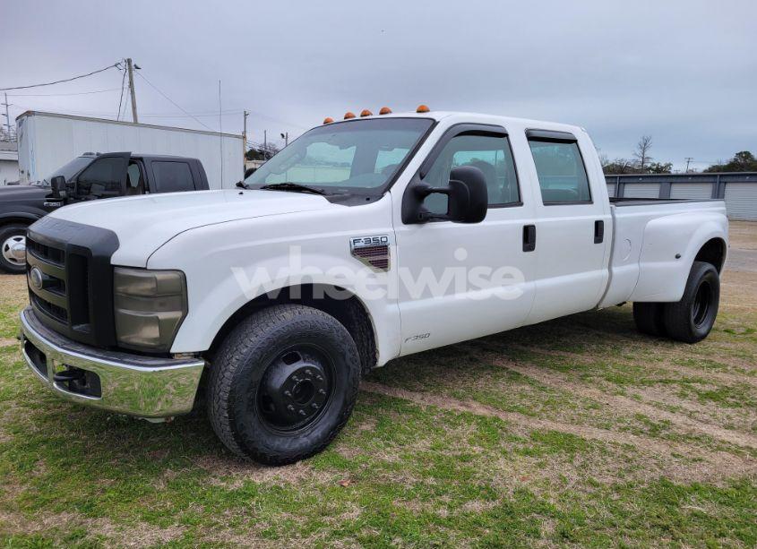 Photo 2 of 2008 Ford F350 N/A (VIN 1FTWW32R28EB40071)