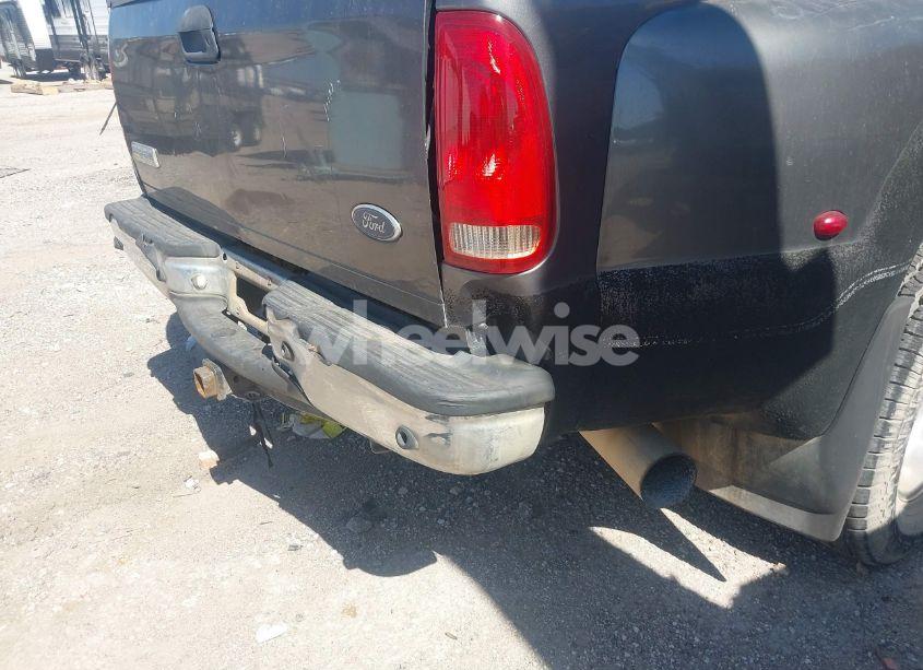 Photo 11 of 2001 Ford F-350 LARIAT/XL/XLT (VIN 1FTWW33F41EB96202)