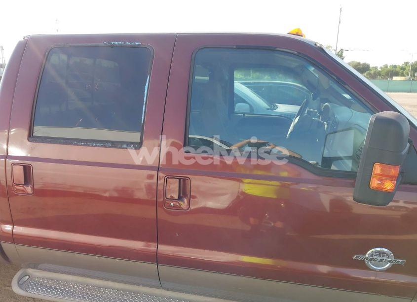Photo 13 of 2005 Ford F-350 N/A (VIN 1FTWW33P05EC75784)