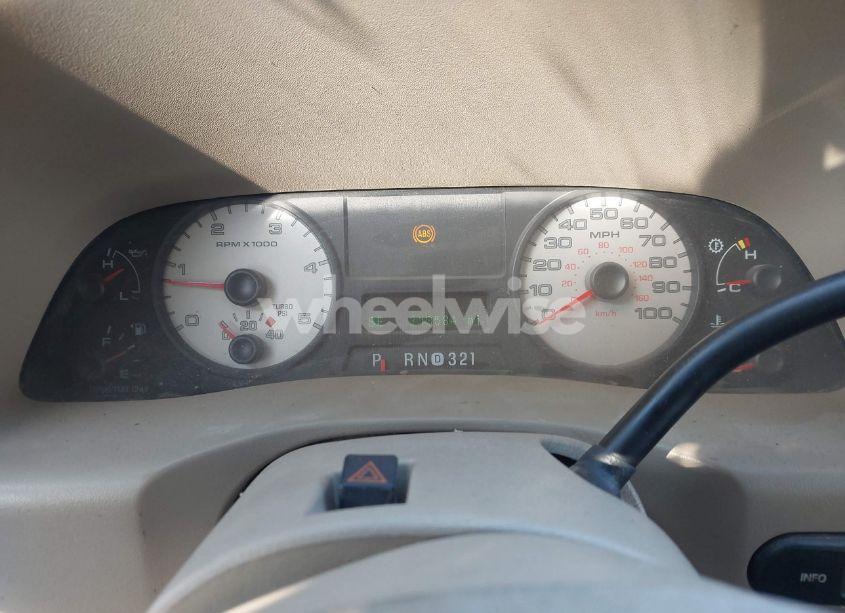 Photo 5 of 2005 Ford F-350 N/A (VIN 1FTWW33P05EC75784)