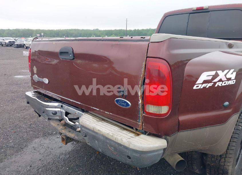 Photo 17 of 2006 Ford F-350 LARIAT/XL/XLT (VIN 1FTWW33P36EC07786)