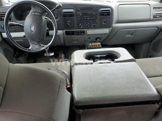 Photo 13 of 2005 FORD SUPER DUTY F-350 W/D (VIN 1FTWW33P45EA59968)
