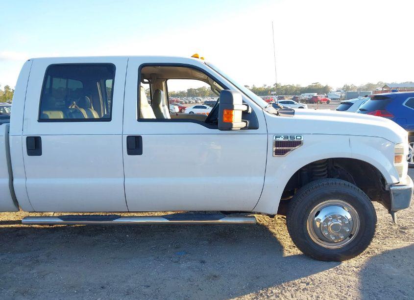 Photo 13 of 2008 Ford F-350 (VIN 1FTWW33R98ED75002)