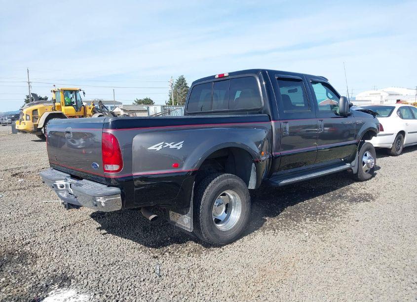 Photo 4 of 2002 Ford Super DUTY F-350 DRW LARIAT/XL/XLT (VIN 1FTWW33S12ED34535)