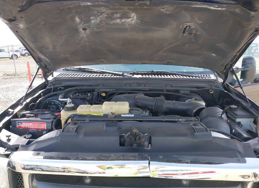 Photo 9 of 2002 Ford Super DUTY F-350 DRW LARIAT/XL/XLT (VIN 1FTWW33S12ED34535)