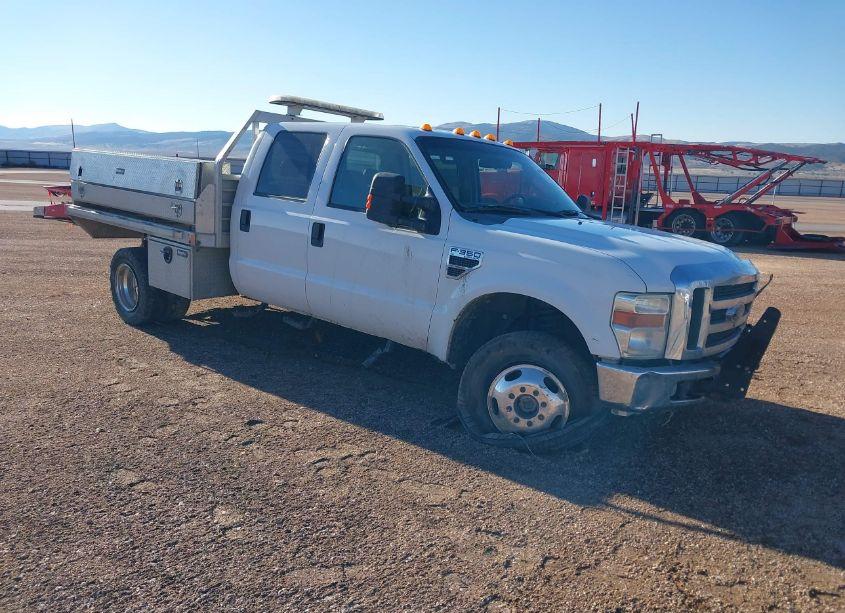 2008 Ford F-350 FX4/KING RANCH/LARIAT/XL/XLT (VIN 1FTWW33Y68EB86315) main photo